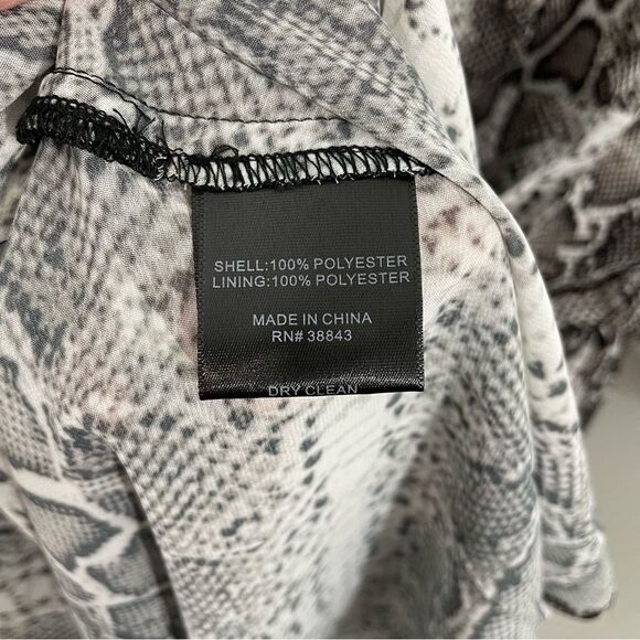 NWT Sam Edelman Snakeskin Tiered Ruffle Long Sleeve Midi Dress Grey Plus Size 1X - Picture 7 of 9